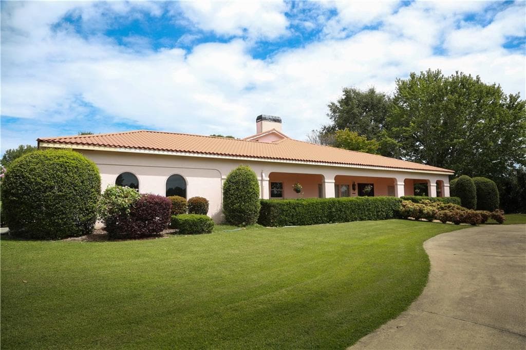 1720 W Hightower Trail, Conyers, GA 30012 — most recent listing photo