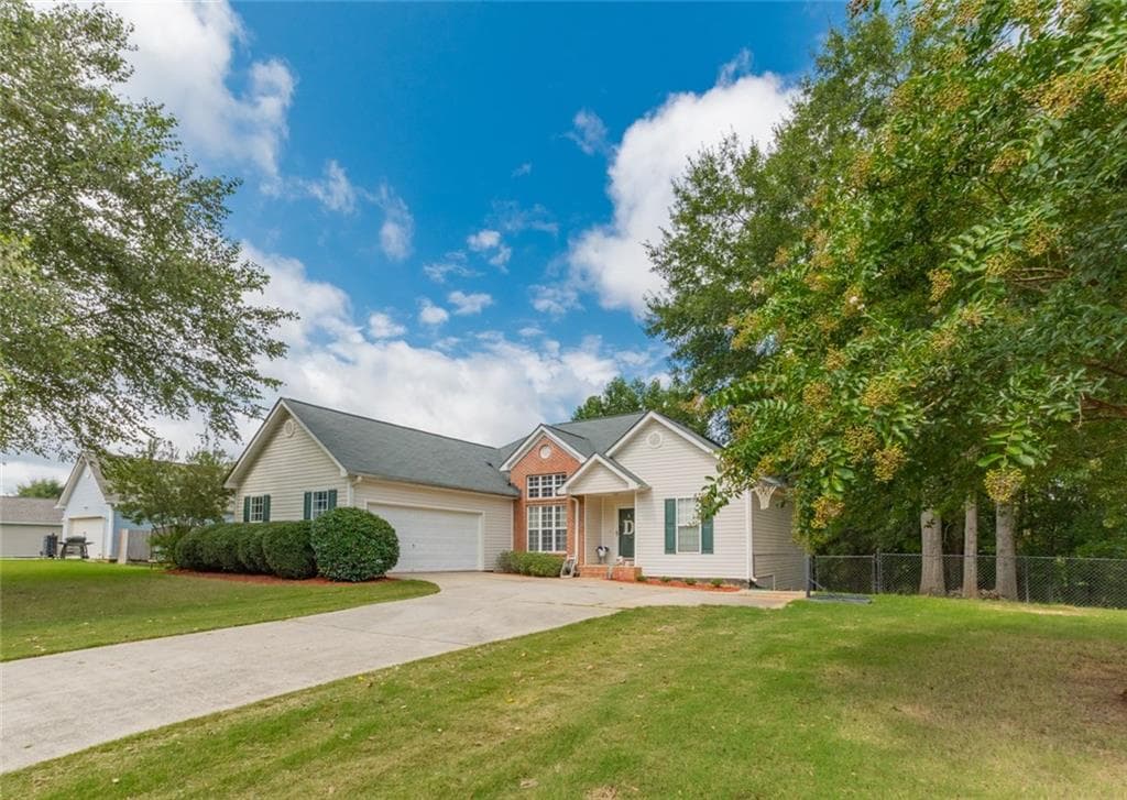 201 Clearwater Drive, Monroe, GA 30655 — most recent listing photo