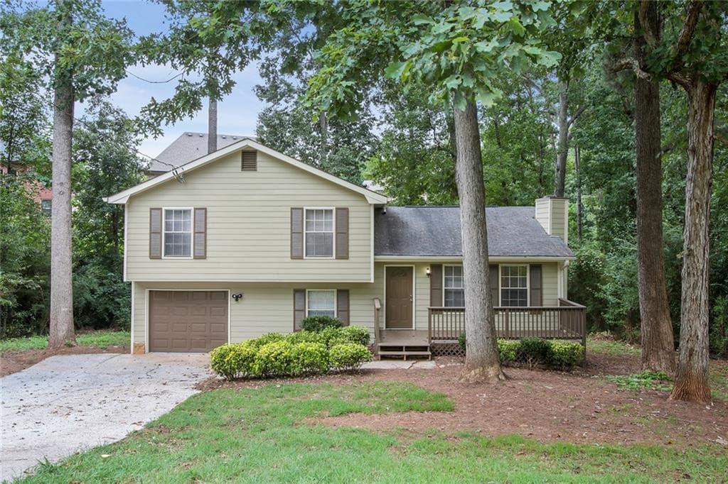 5025 Chartley Circle, Lilburn, GA 30047 — most recent listing photo