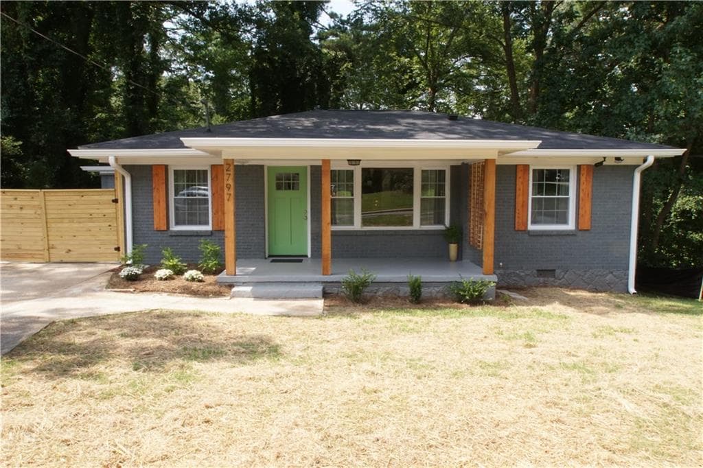 3 bedroom, 1,100 sq ft single family residence sold at 2797 Gresham Road, Atlanta, GA 30316