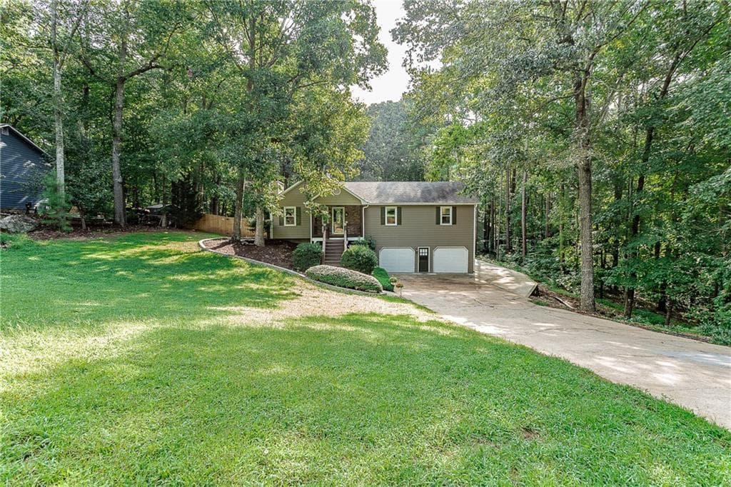 2 bedroom single family residence sold at 1825 Mountain Trace, Canton, GA 30114