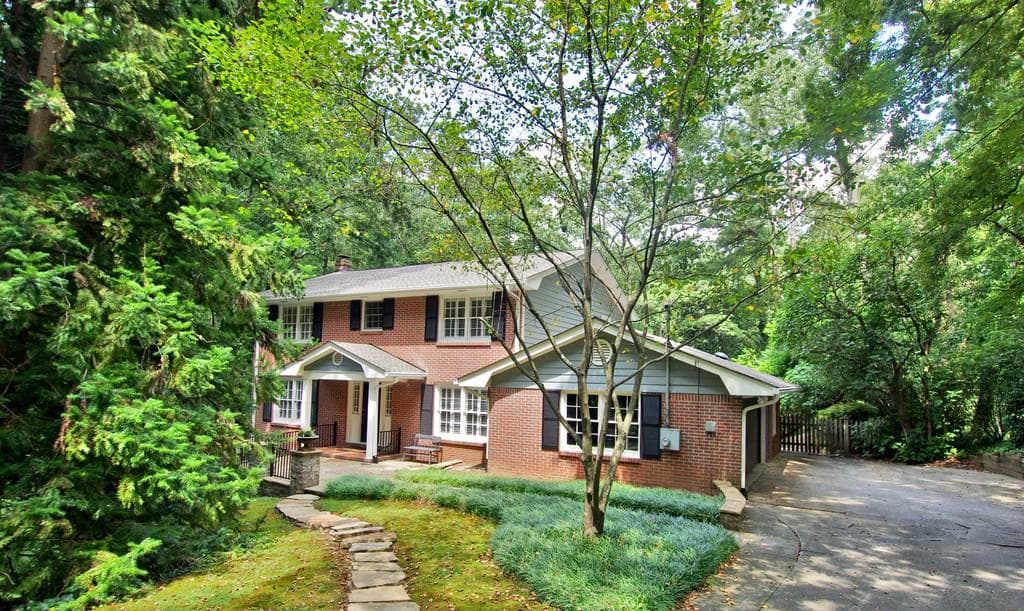440 Heritage Way, Sandy Springs, GA 30328 — most recent listing photo