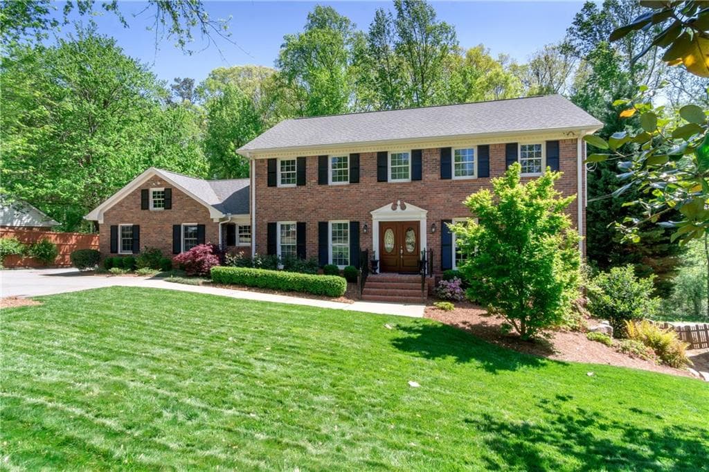 1193 Wynterhall Lane, Dunwoody, GA 30338 — most recent listing photo