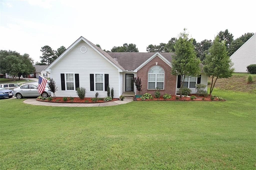 1530 Heatherton Road, Dacula, GA 30019 — most recent listing photo