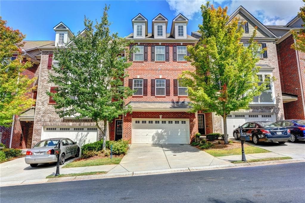 5863 Norfolk Chase Road, Peachtree Corners, GA 30092 — most recent listing photo