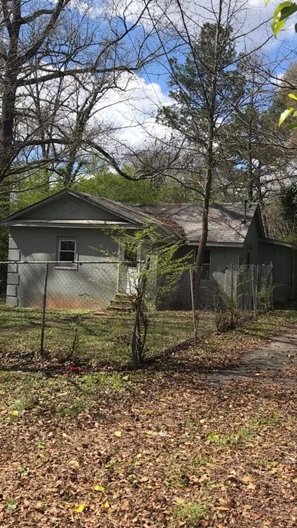 2977 SW 5th Street, Atlanta, GA 30315 — most recent listing photo