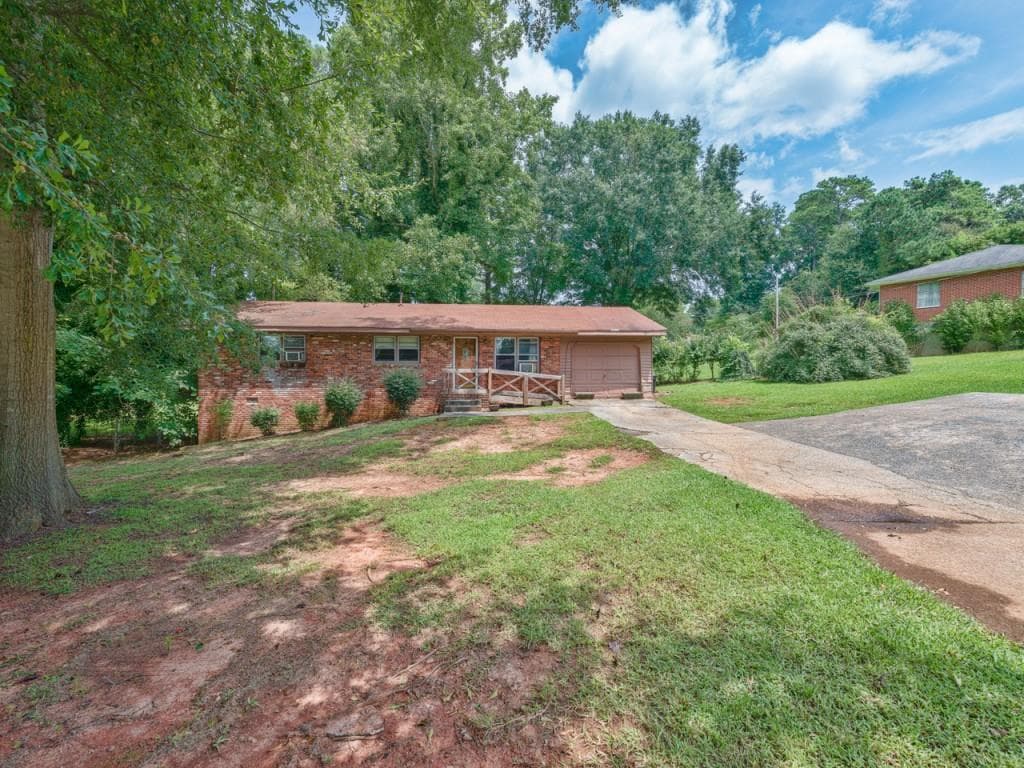 7 Hurt Road, Smyrna, GA 30082 — most recent listing photo