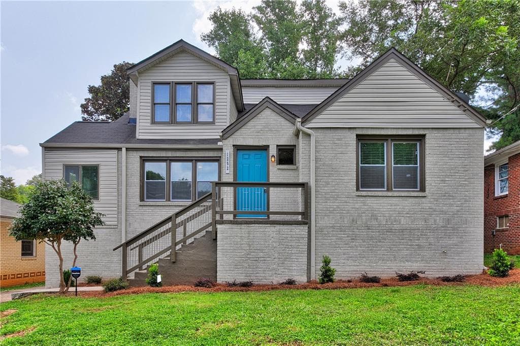 4 bedroom, 1,949 sq ft single family residence sold at 1252 Calhoun Terrace, Atlanta, GA 30314
