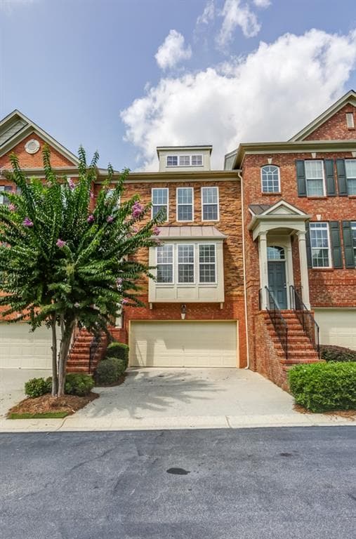 3 bedroom, 2,404 sq ft townhouse sold at 4686 Wehunt Commons Drive 30, Smyrna, GA 30082