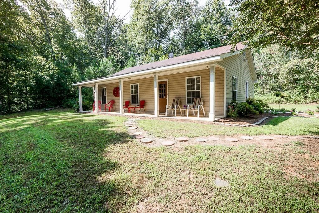 586 War Hill Park Road, Dawsonville, GA 30534 — most recent listing photo