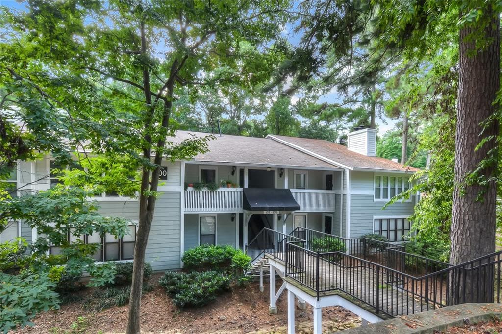 2 bedroom, 1,280 sq ft condominium sold at 618 Summit North Drive, Atlanta, GA 30324