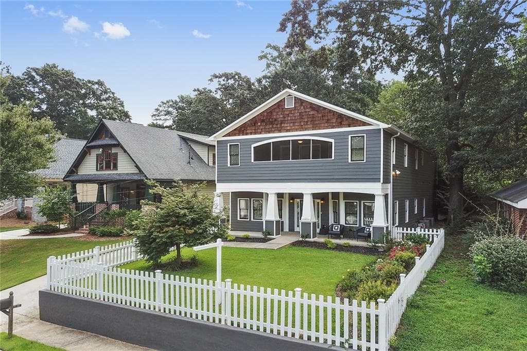 5 bedroom, 3,034 sq ft single family residence sold at 87 Lakeview Drive, Atlanta, GA 30317