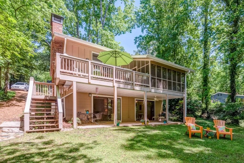 8885 Bay Drive, Gainesville, GA 30506 — most recent listing photo