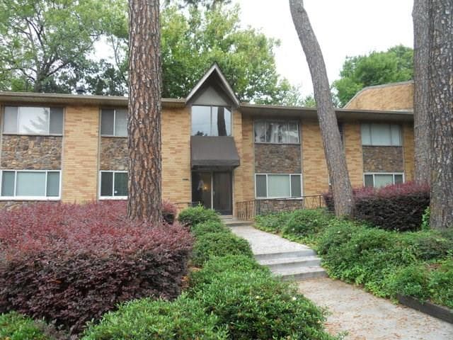 2 bedroom, 1,084 sq ft condominium sold at 115 Biscayne Drive A6, Atlanta, GA 30306