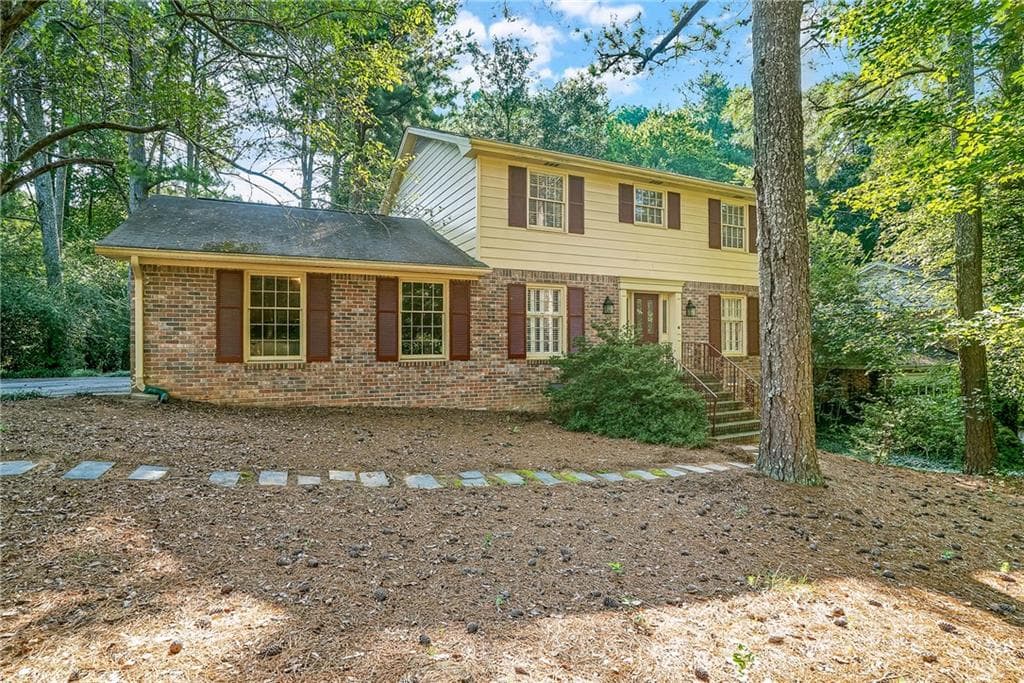 4889 Parliament Way, Dunwoody, GA 30338 — most recent listing photo
