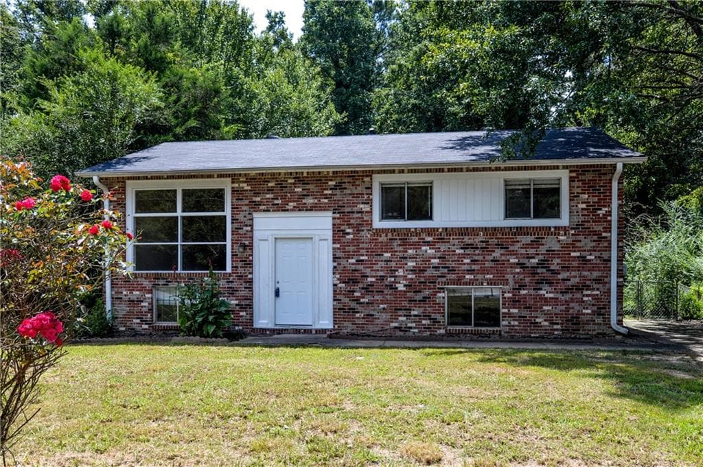 1357 Heather Circle, Riverdale, GA 30296 — most recent listing photo