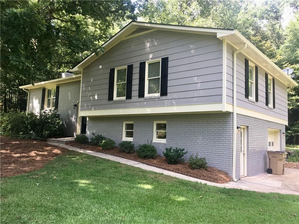 1095 Cherokee Trail, Woodstock, GA 30189 — most recent listing photo