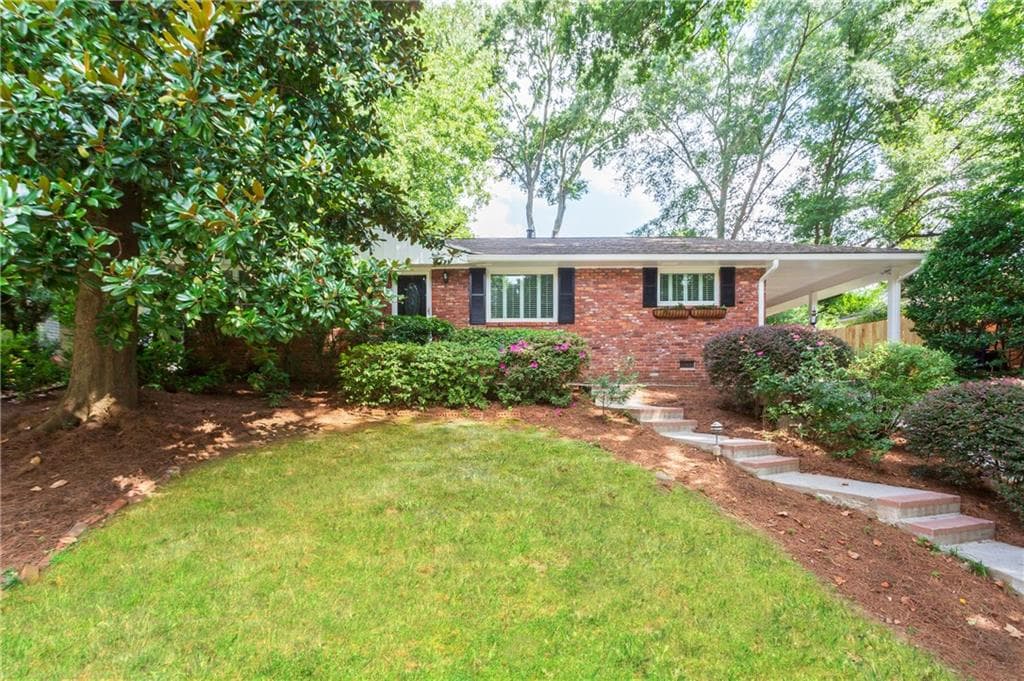 382 Valley Brook Drive, Atlanta, GA 30342 — most recent listing photo