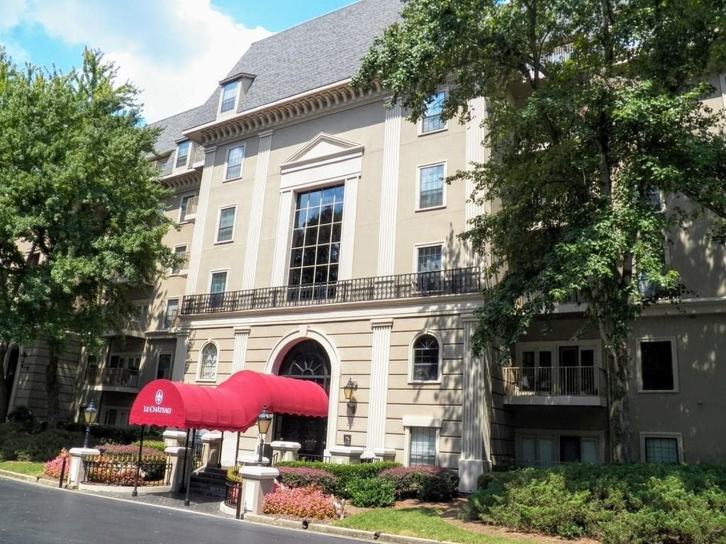 2 bedroom, 1,466 sq ft condominium sold at 2865 LENOX Road 506, Atlanta, GA 30324