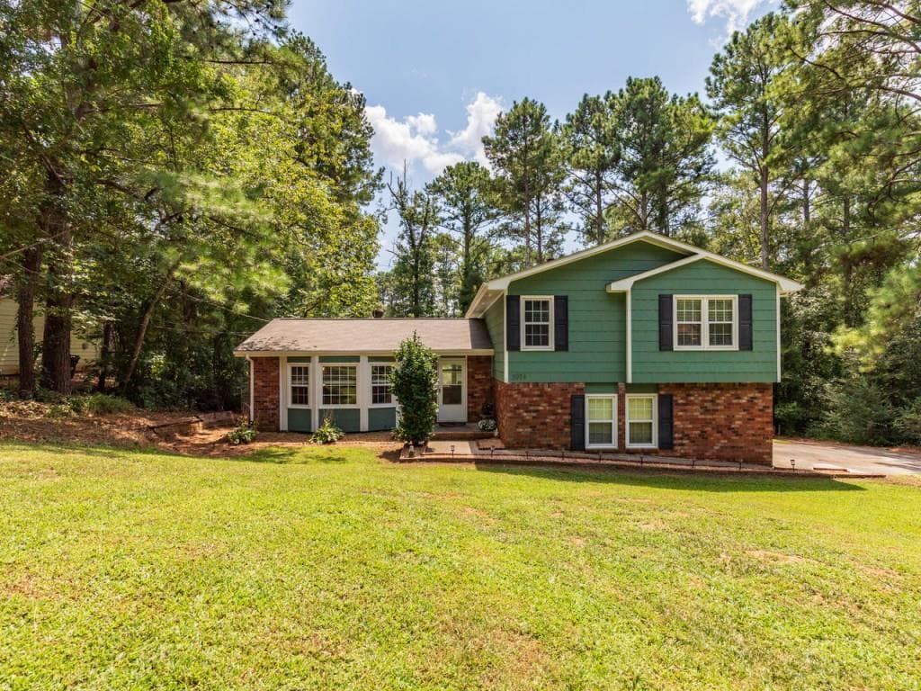 3978 Yellow Pine Drive, Lilburn, GA 30047 — most recent listing photo