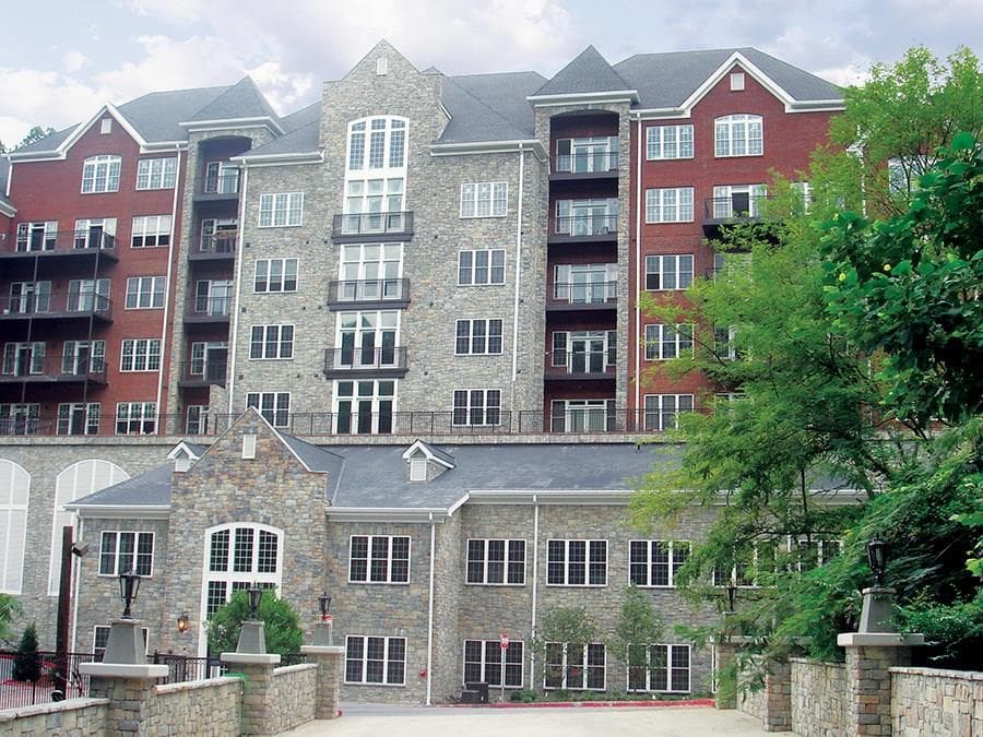2 bedroom, 1,916 sq ft condominium sold at 3280 Stillhouse Lane 307, Atlanta, GA 30339