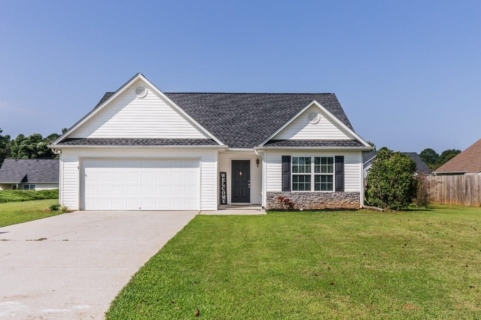 174 Huntington Lane, Commerce, GA 30529 — most recent listing photo