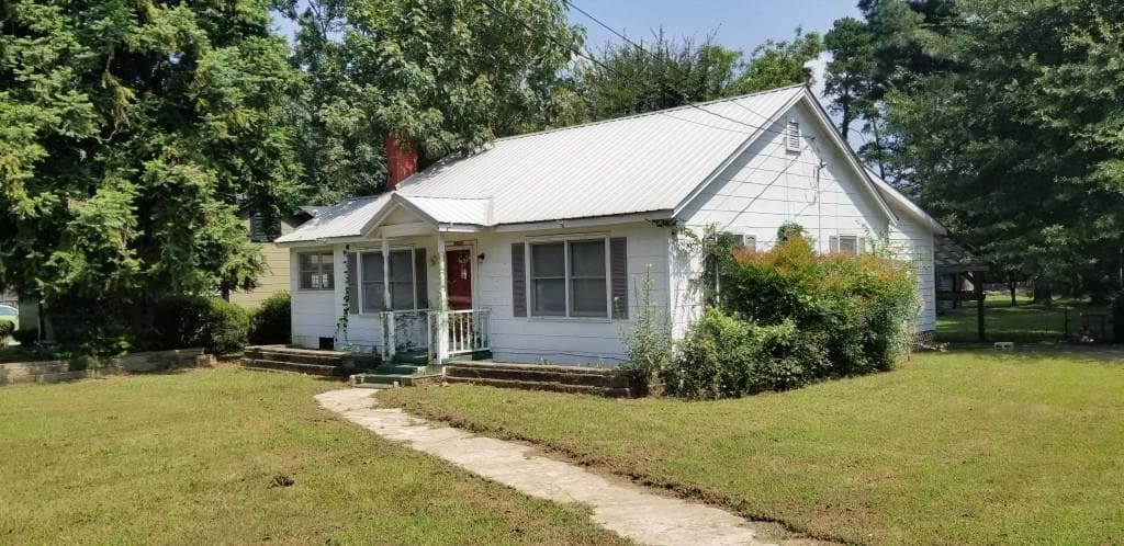 1025 Madison Avenue, Monroe, GA 30655 — most recent listing photo