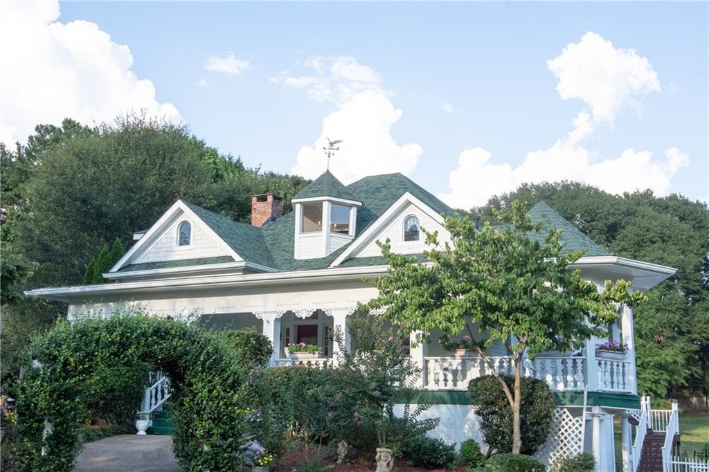 698 Tom Smith Road, Lilburn, GA 30047 — most recent listing photo