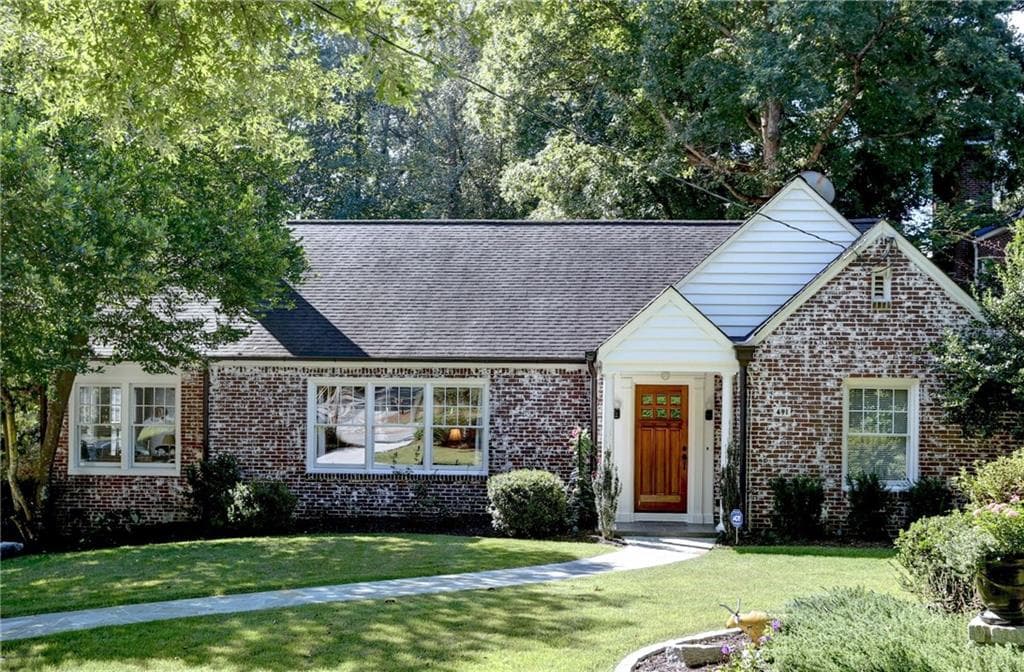 4 bedroom, 3,605 sq ft single family residence sold at 491 E Wesley Road, Atlanta, GA 30305