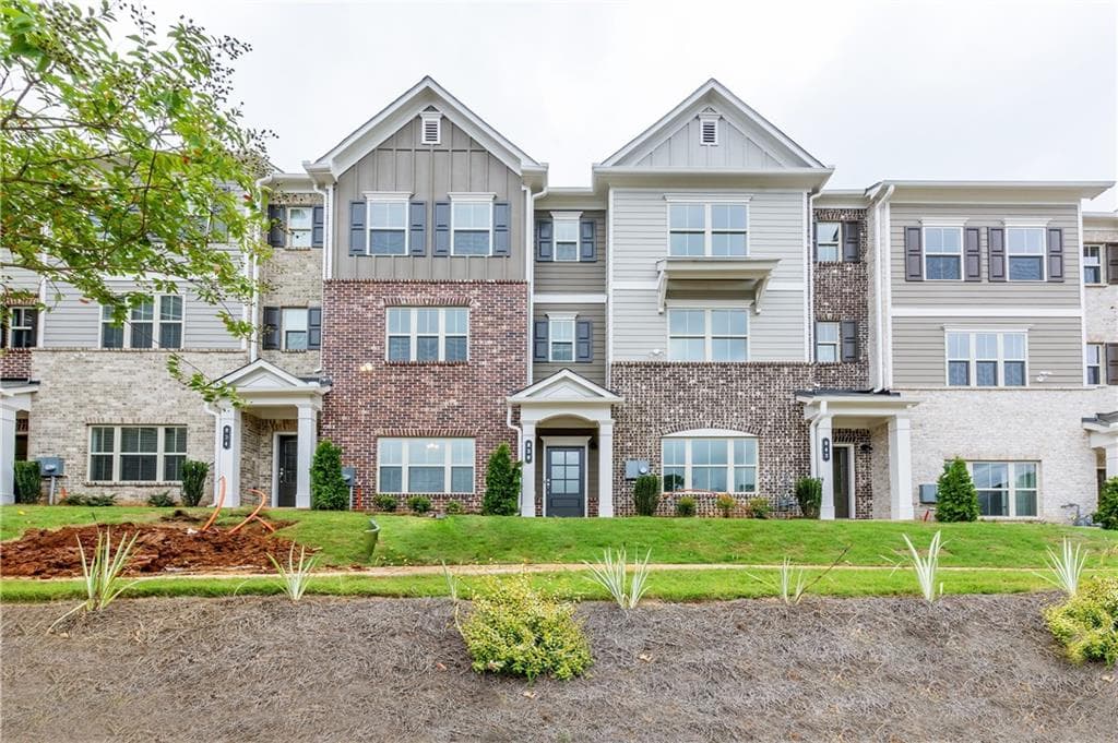 884 Caldwell Circle 71, Marietta, GA 30060 — most recent listing photo