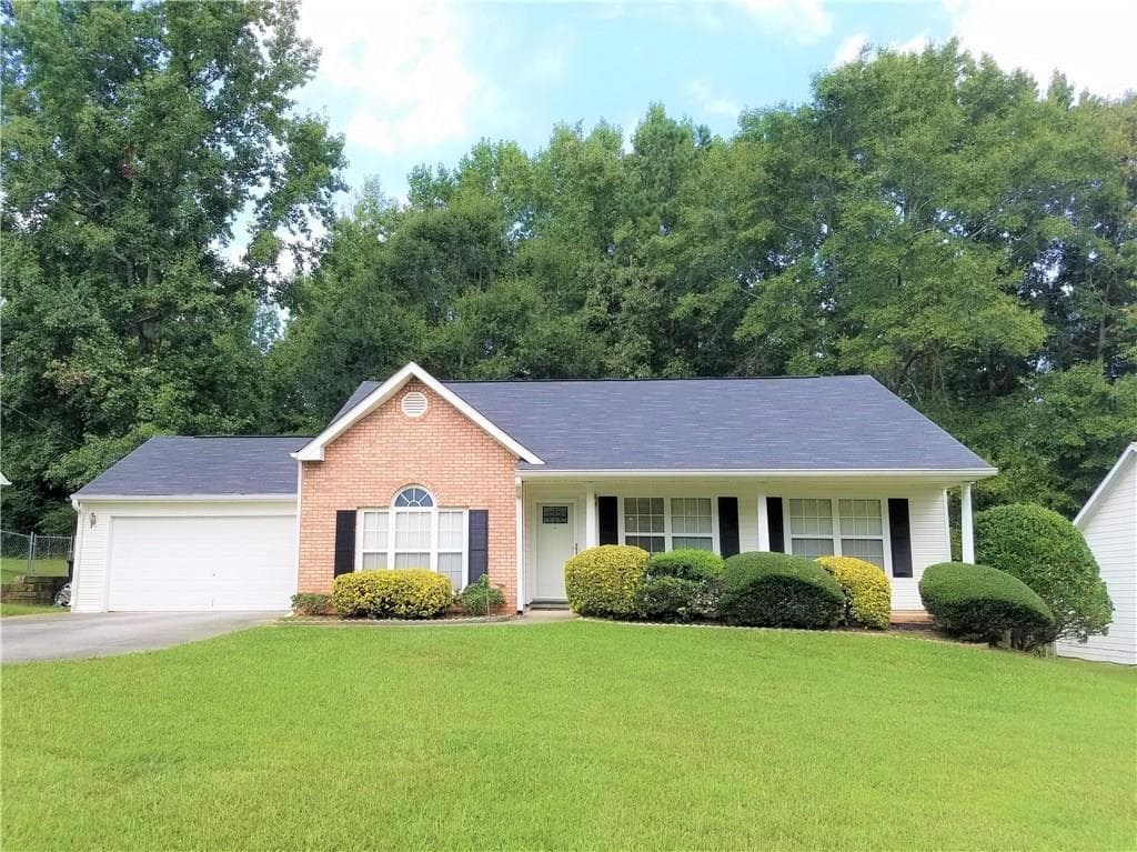 8615 Garvey Drive, Fairburn, GA 30213 — most recent listing photo