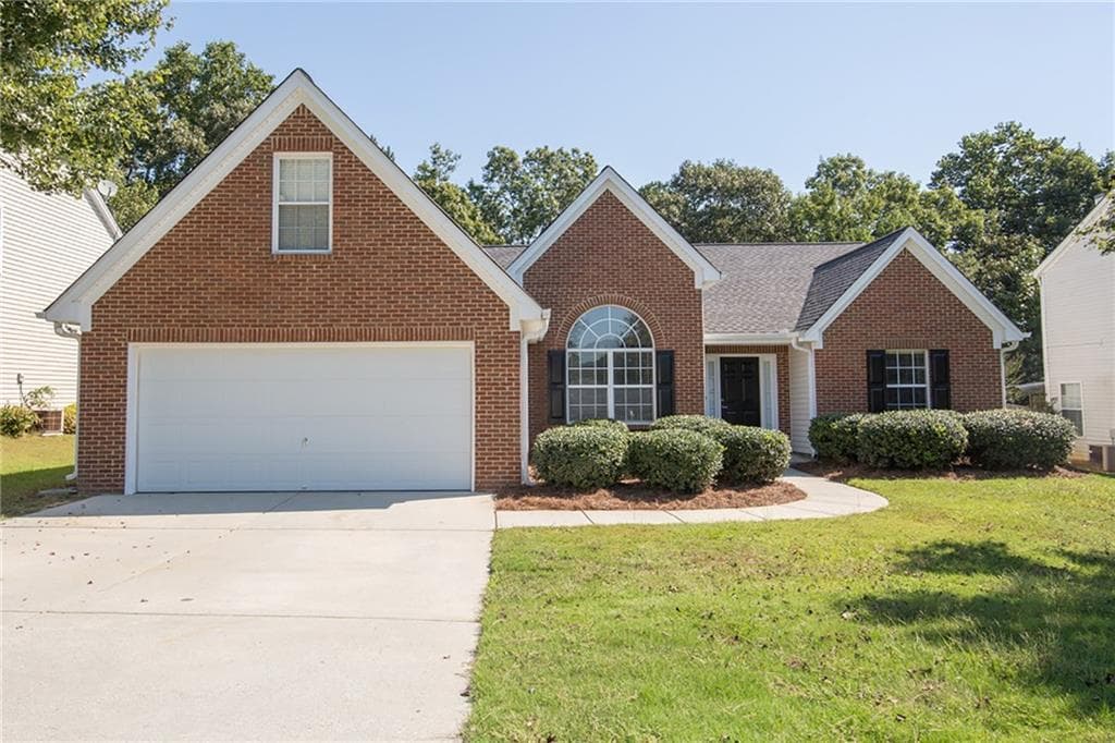 3690 Crescent Walk Lane, Suwanee, GA 30024 — most recent listing photo