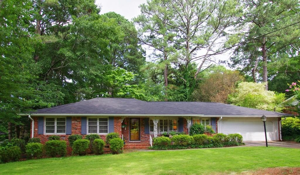 2001 Hollidon Road, Decatur, GA 30033 — most recent listing photo