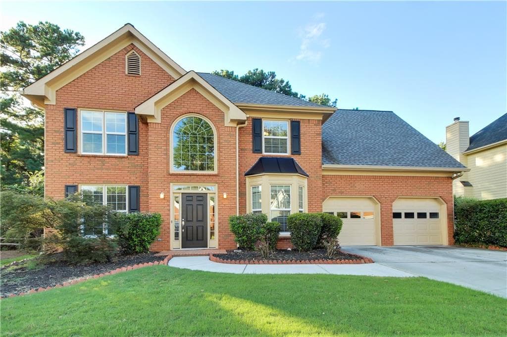 4 bedroom, 2,406 sq ft single family residence sold at 450 Chandler Pond Drive, Lawrenceville, GA 30043