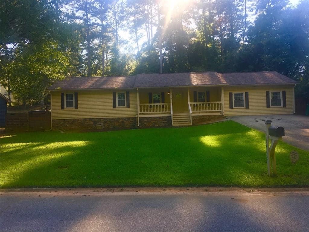 3440 Bramblevine Circle, Lithonia, GA 30038 — most recent listing photo