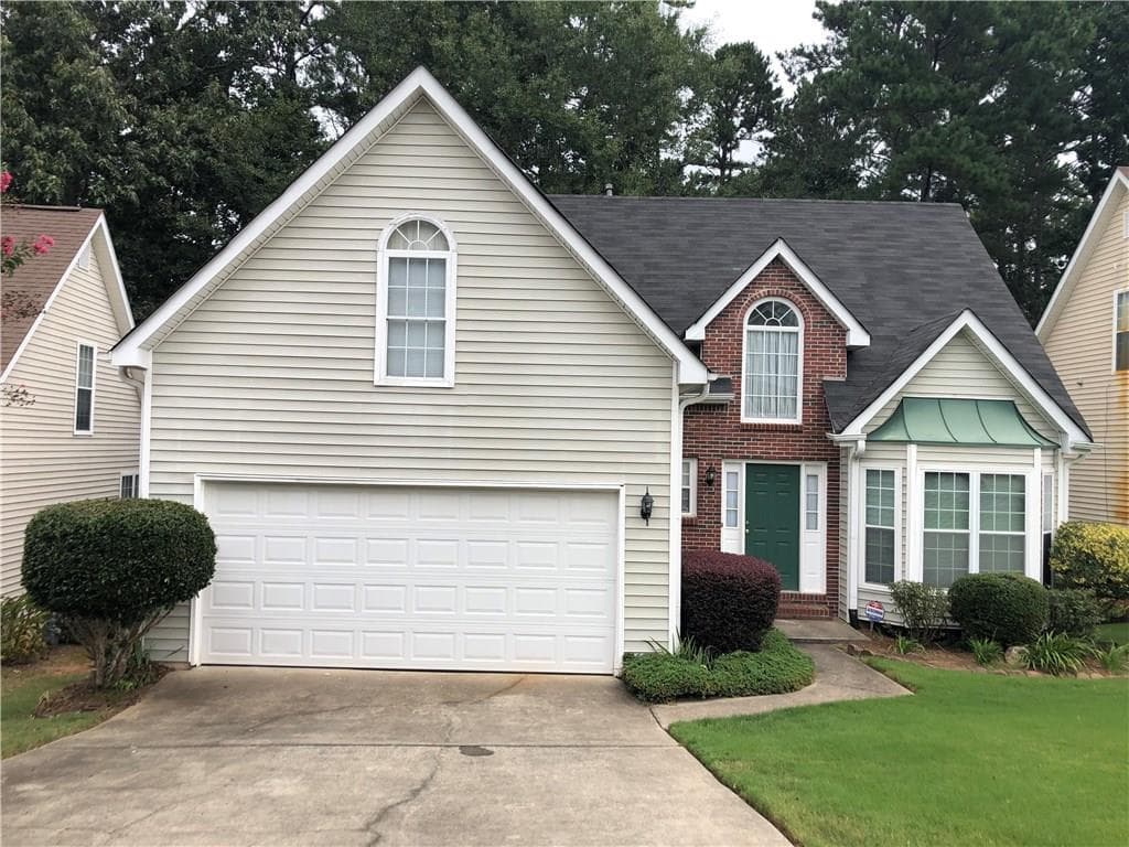 12009 HARBOUR TOWN Parkway, Fayetteville, GA 30215 — most recent listing photo