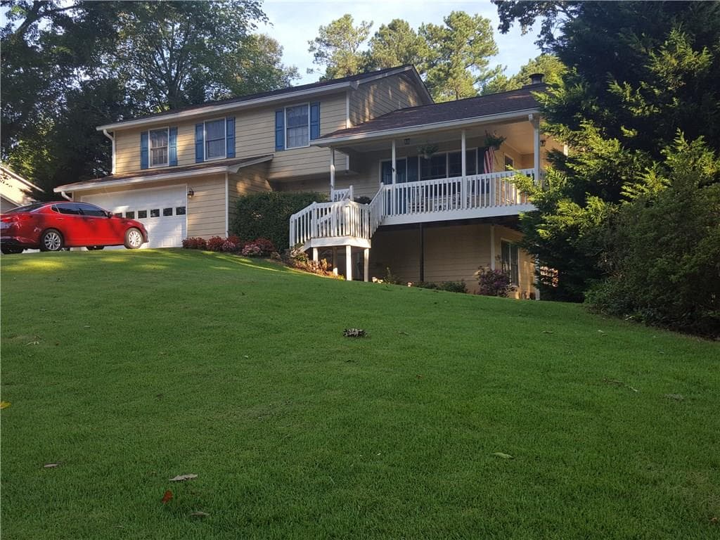 4 bedroom, 2,286 sq ft single family residence sold at 630 Spring Forest Drive, Lawrenceville, GA 30043