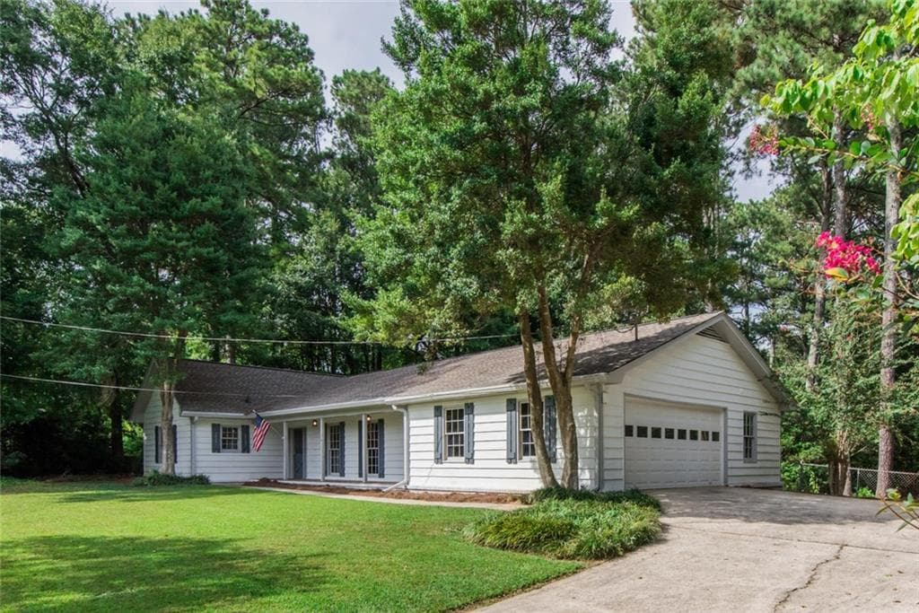 3917 Plantation Drive, Marietta, GA 30062 — most recent listing photo