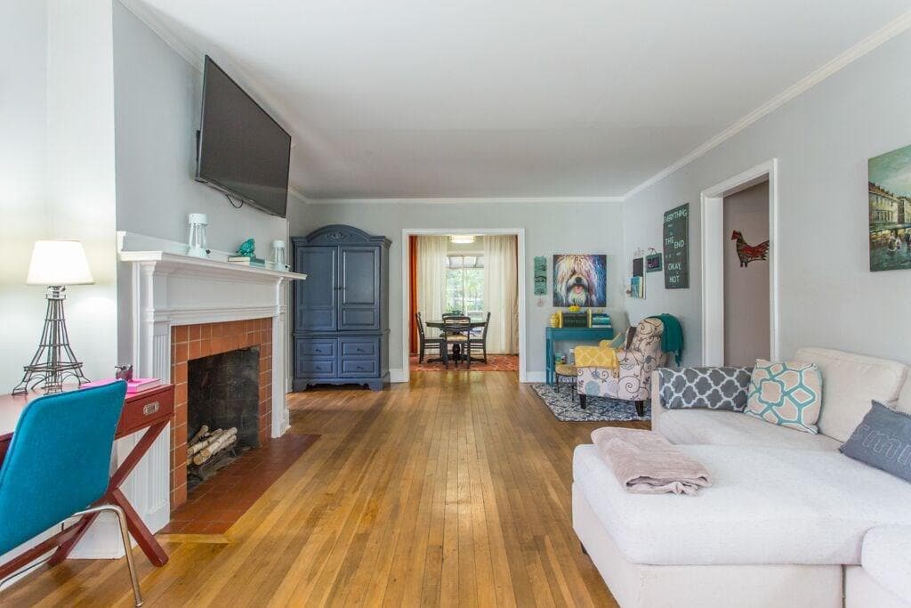250 Garland Avenue, Decatur, GA 30030 — most recent listing photo
