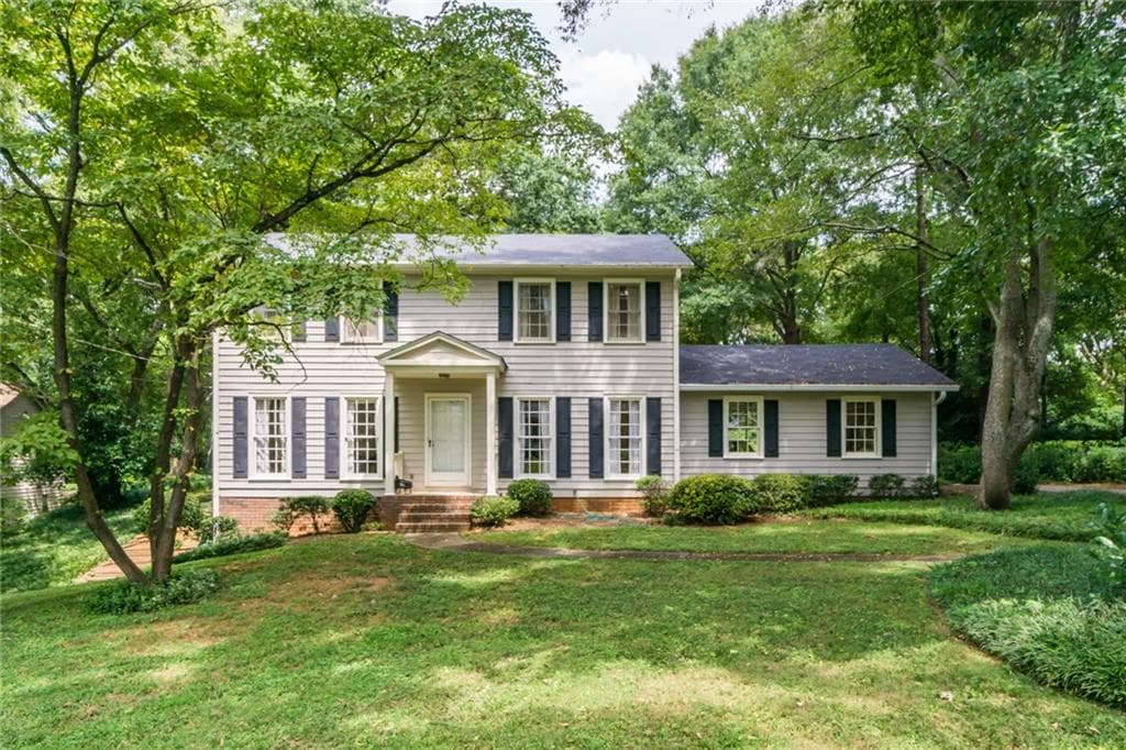 410 Stonebridge Drive, Roswell, GA 30075 — most recent listing photo