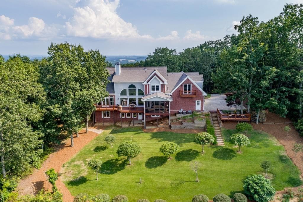 4 bedroom, 4,241 sq ft single family residence sold at 1990 Hughes Drive, Cumming, GA 30040