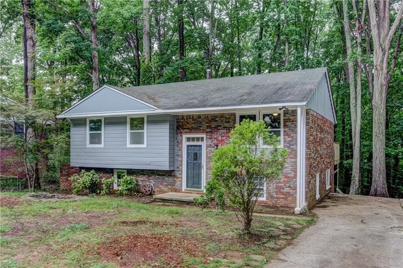 2534 Timberly Drive, Marietta, GA 30060 — most recent listing photo