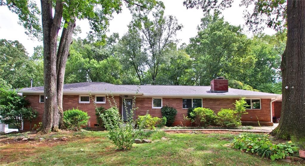4 bedroom, 2,104 sq ft single family residence sold at 540 Collingwood Drive, Decatur, GA 30032