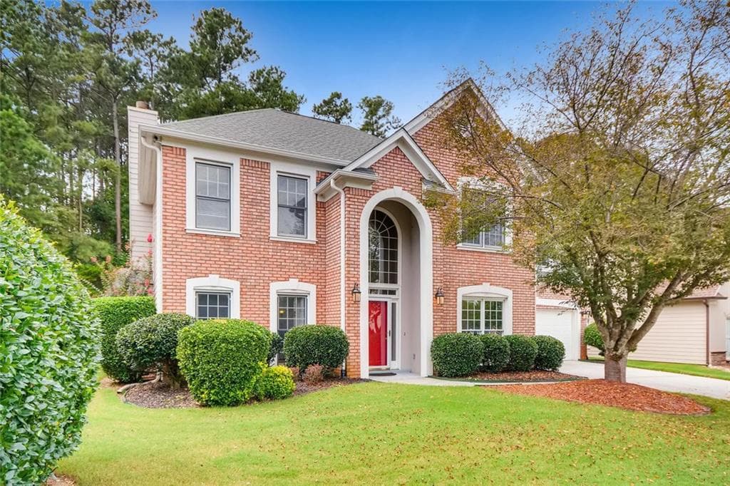 4 bedroom, 2,865 sq ft single family residence sold at 2920 Ridge Oak Drive, Suwanee, GA 30024