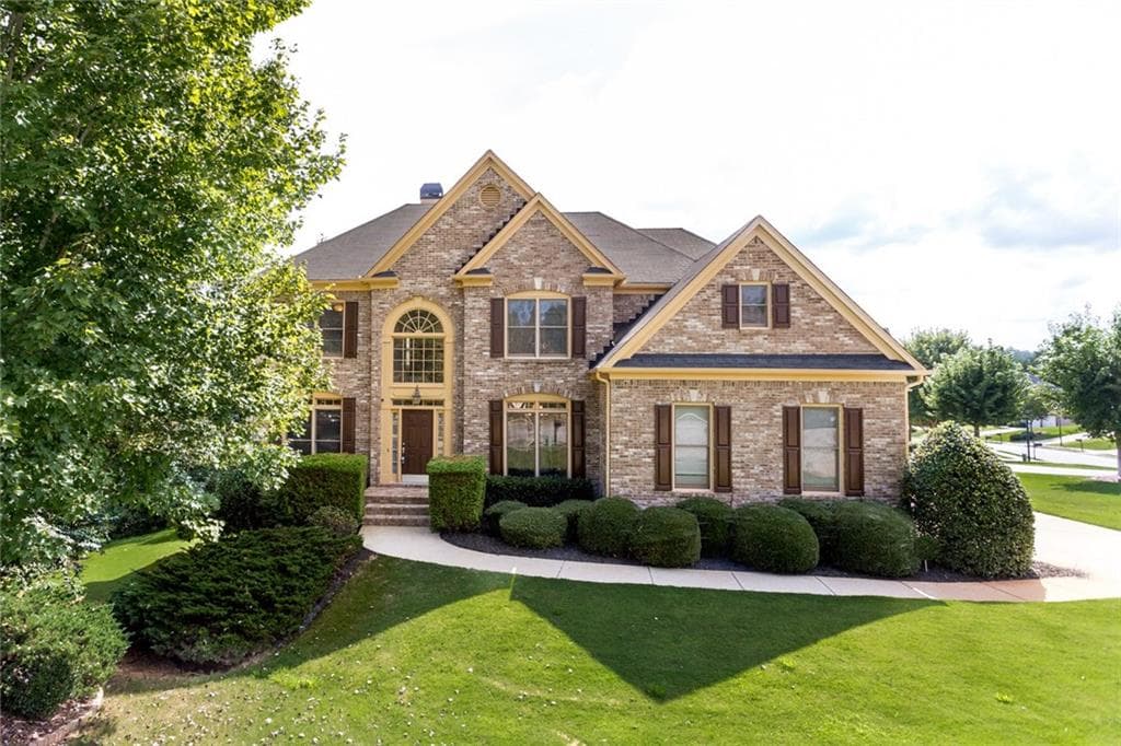353 Shawnee Indian Lane, Suwanee, GA 30024 — most recent listing photo