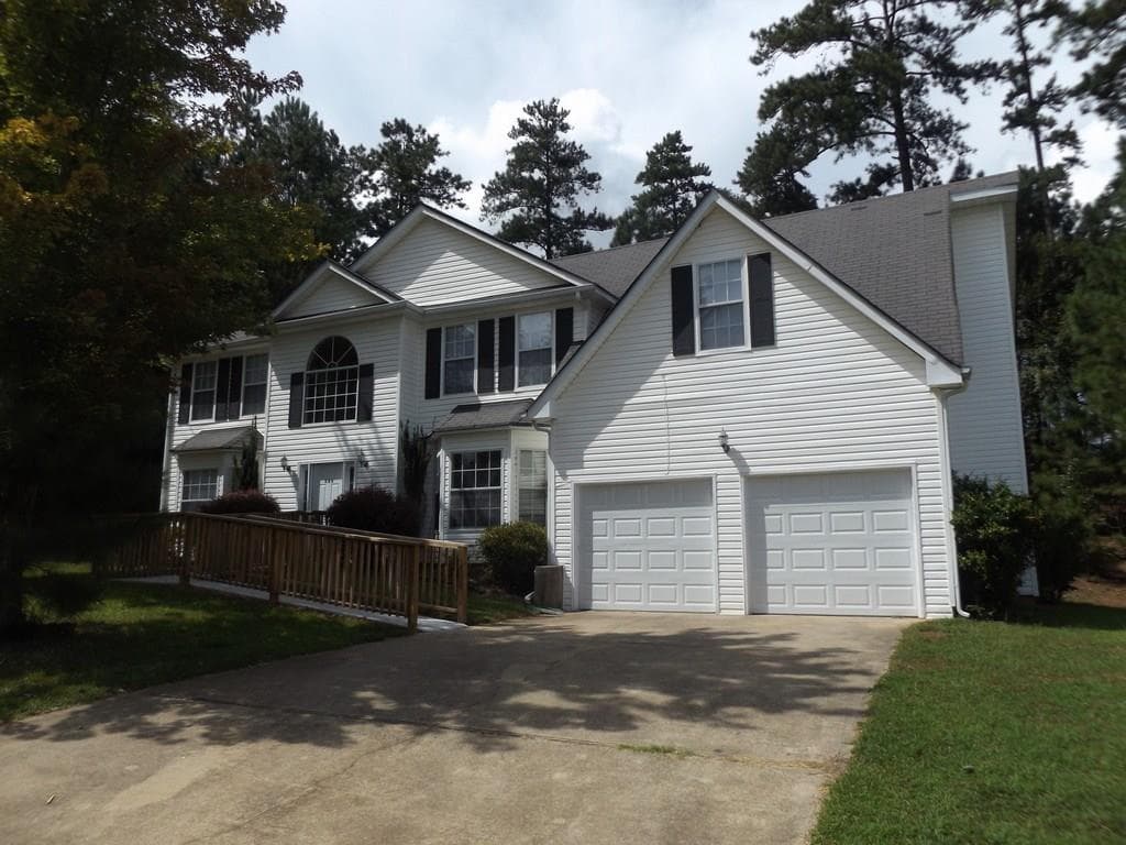 684 Deshon Creek Drive, Lithonia, GA 30058 — most recent listing photo