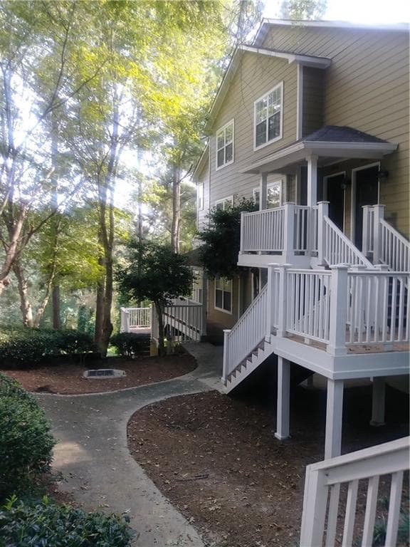 2010 River Heights Walk 2010, Marietta, GA 30067 — most recent listing photo
