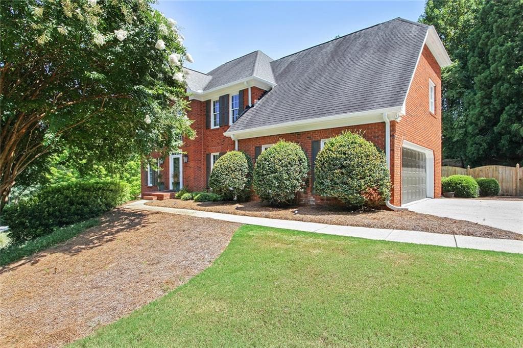 5465 Heathridge Terrace, Johns Creek, GA 30097 — most recent listing photo