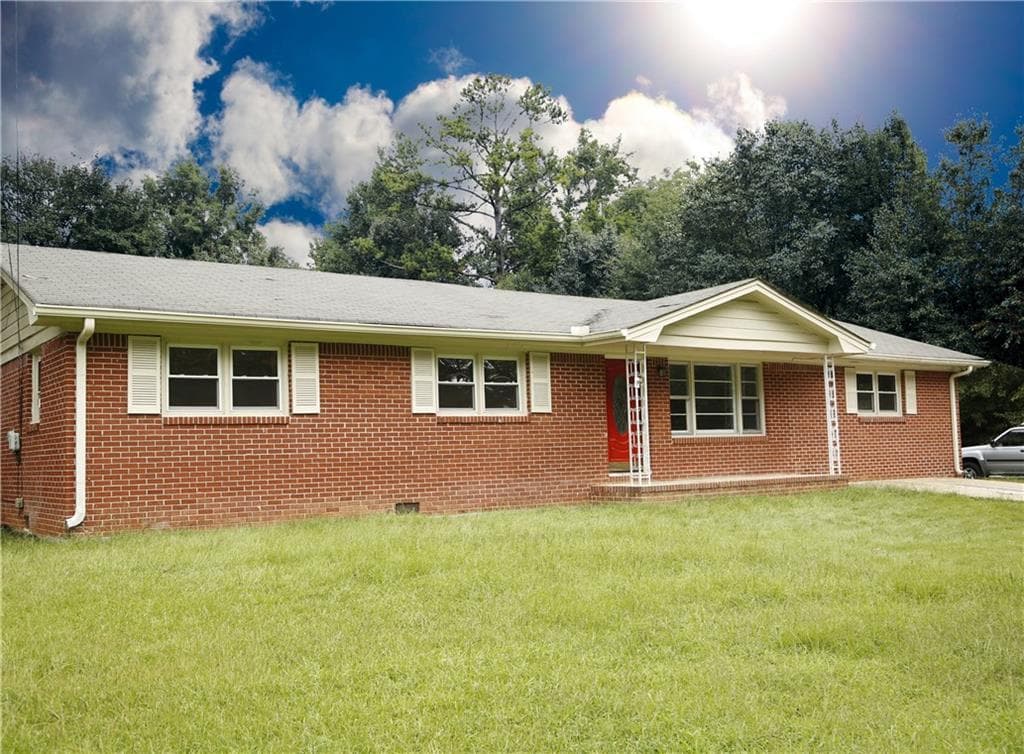 4 bedroom single family residence sold at 5482 Angham Road, Powder Springs, GA 30127