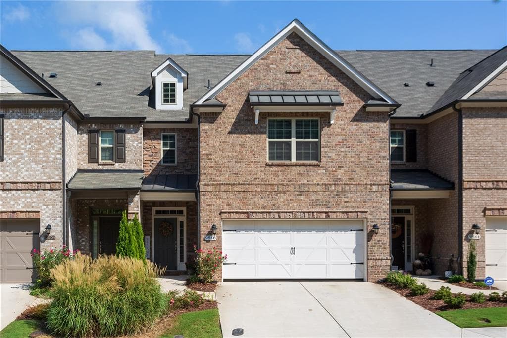 4 bedroom, 3,086 sq ft townhouse sold at 9848 Cameron Parc Circle 56, Alpharetta, GA 30022